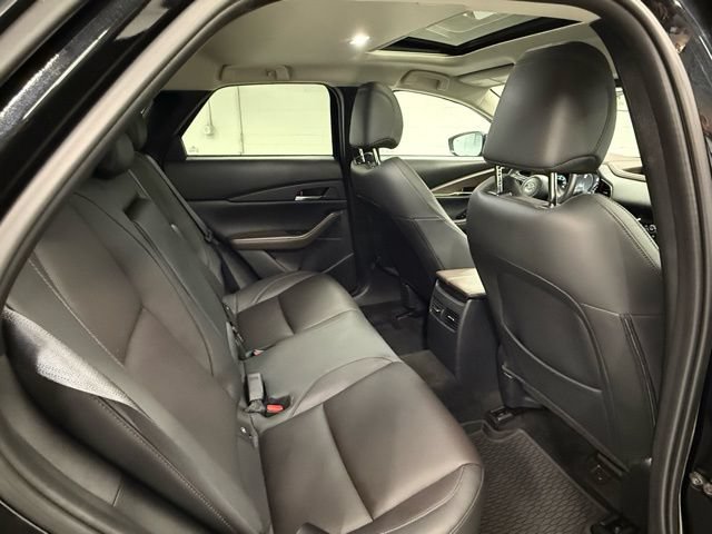 Used 2025 MAZDA CX-30 AWD 2.5 S w/ Premium Package image 12