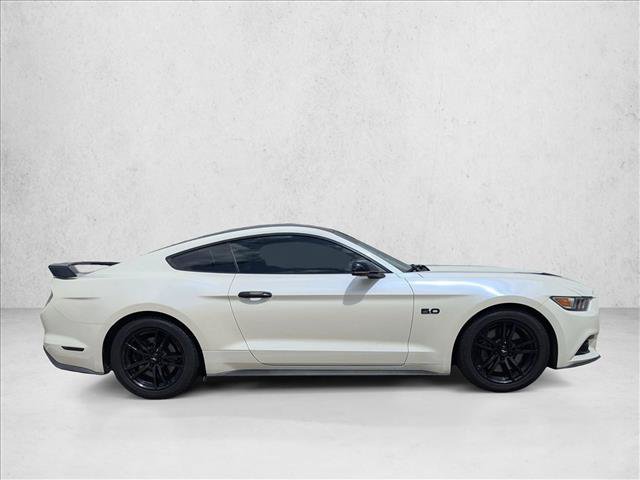 Used 2015 Ford Mustang GT Premium RWD image 3
