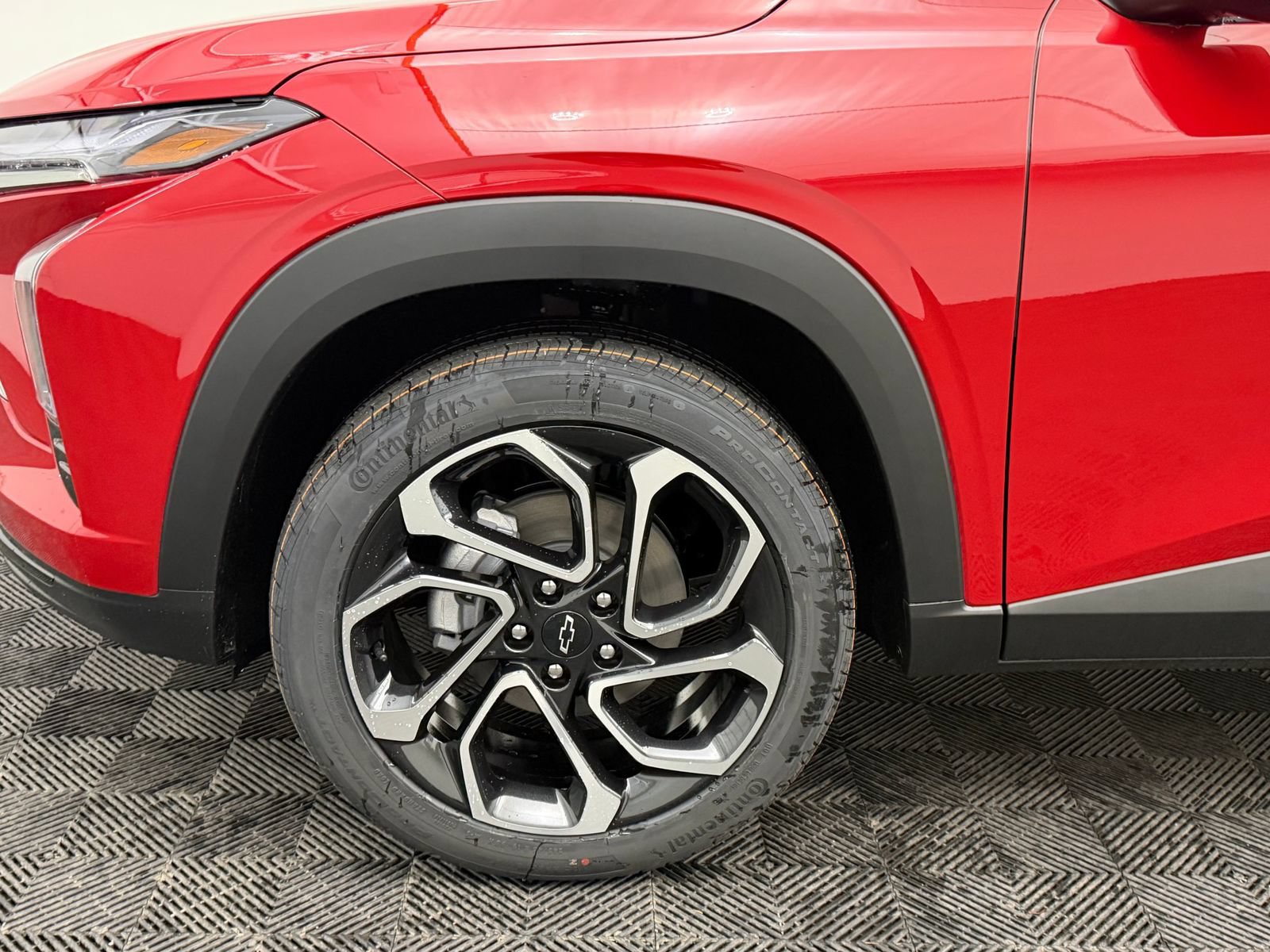 New 2026 Chevrolet Trax RS FWD image 10