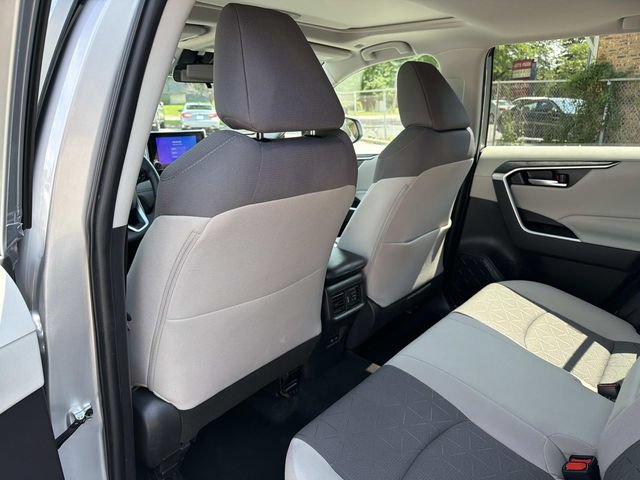 Used 2023 Toyota RAV4 XLE w/ Convenience Package AWD/4WD image 12