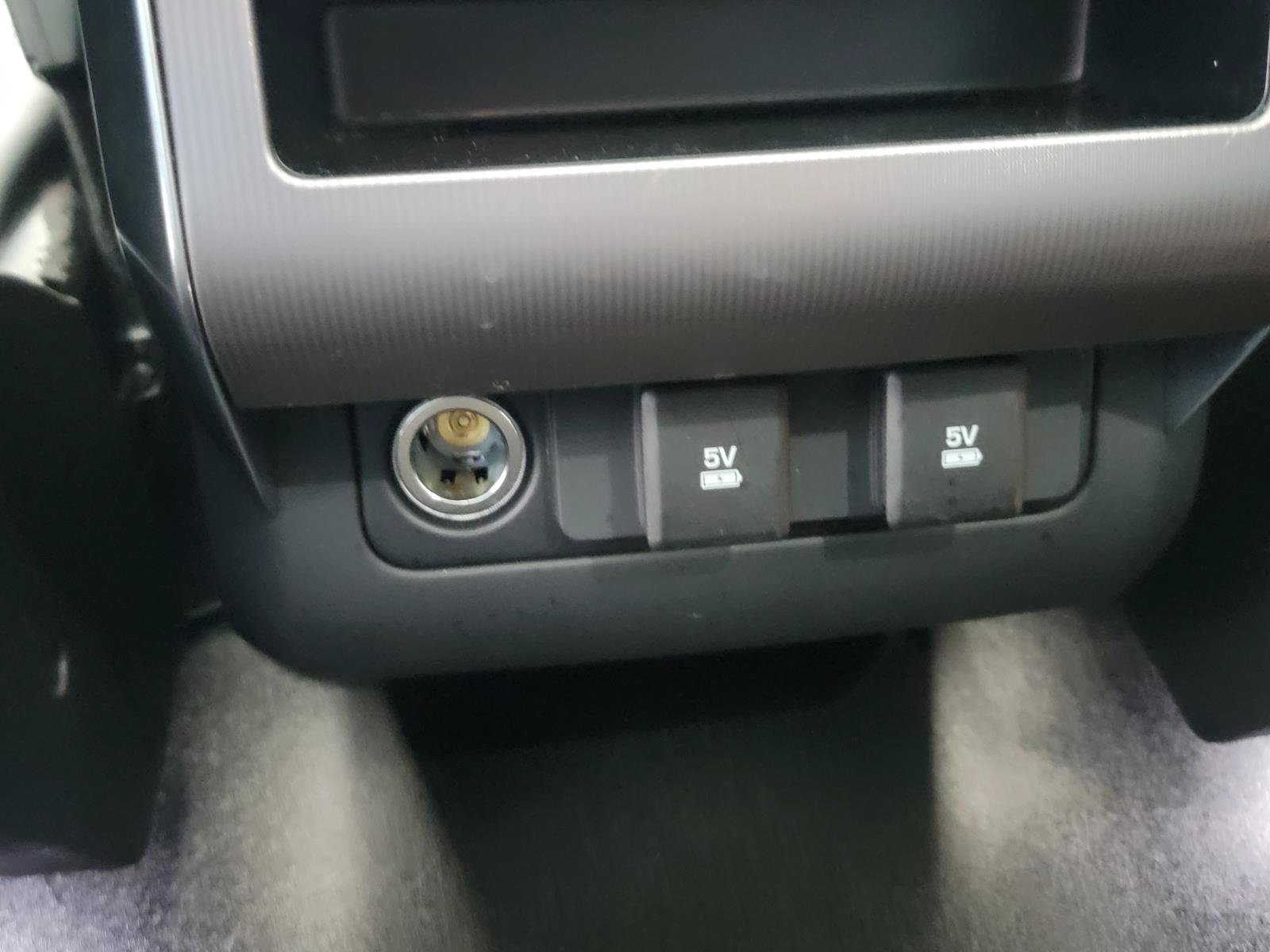 Used 2020 Land Rover Range Rover Sport HSE AWD/4WD image 19