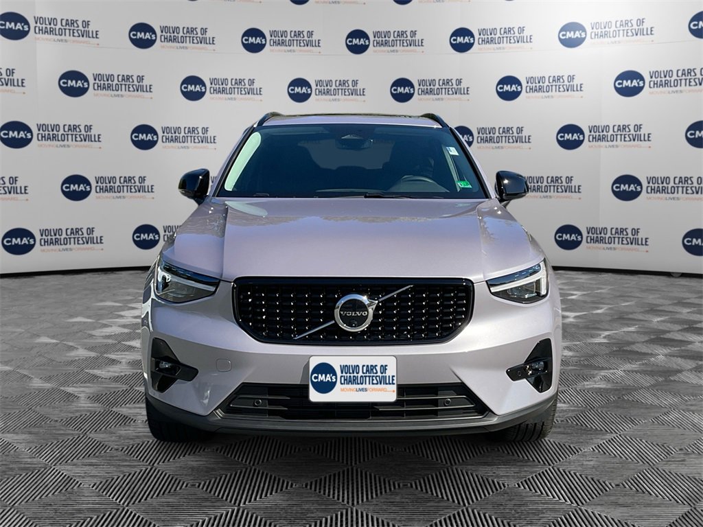 New 2026 Volvo XC40 B5 Plus w/ Protection Package Premier image 8