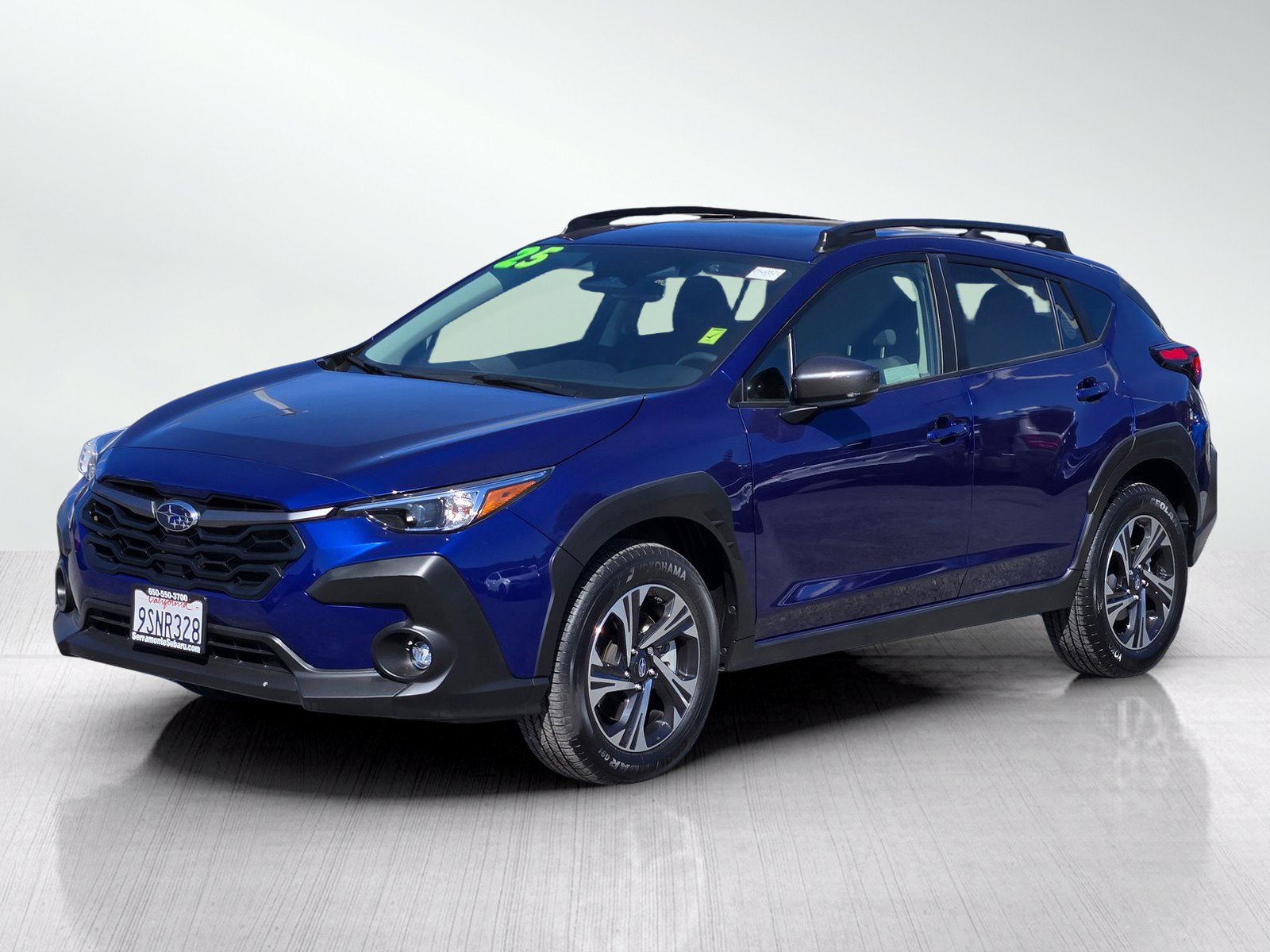 Used 2025 Subaru Crosstrek 2.5i Premium AWD/4WD image 8