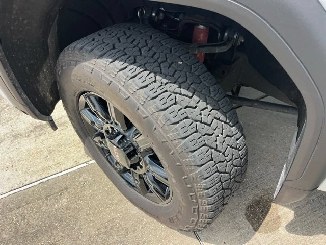 Used 2026 GMC Sierra 2500 AT4 AWD/4WD image 37