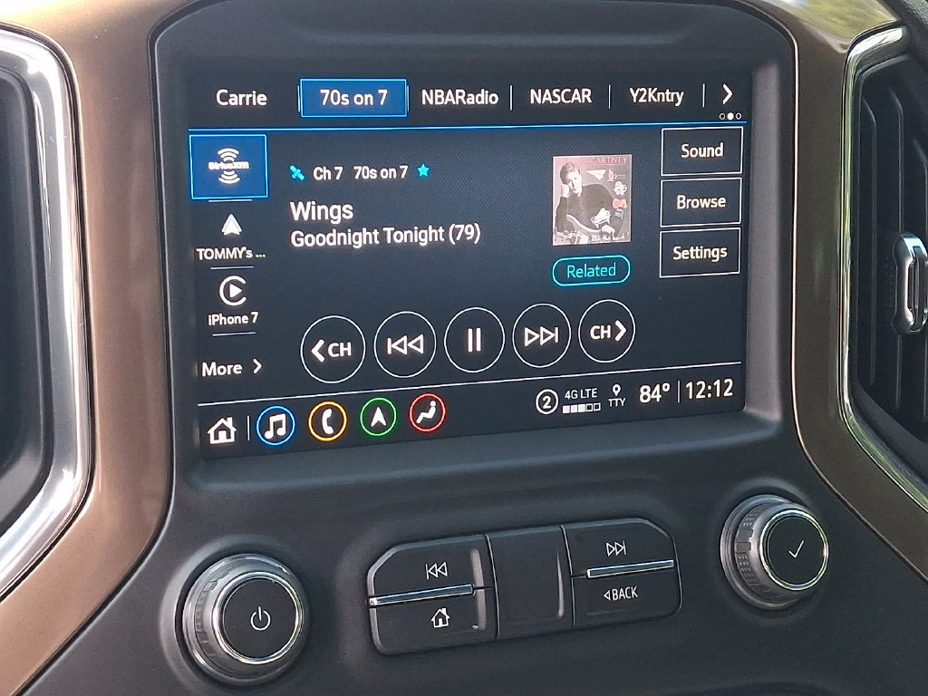 Used 2021 Chevrolet Silverado 1500 High Country w/ Technology Package AWD/4WD image 16