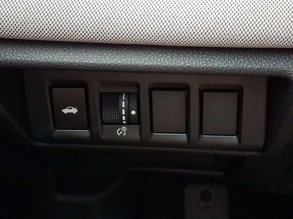 Used 2025 Subaru Legacy Premium AWD/4WD image 24