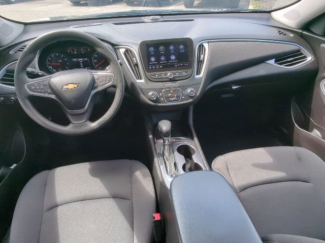 Used 2023 Chevrolet Malibu LS FWD image 13