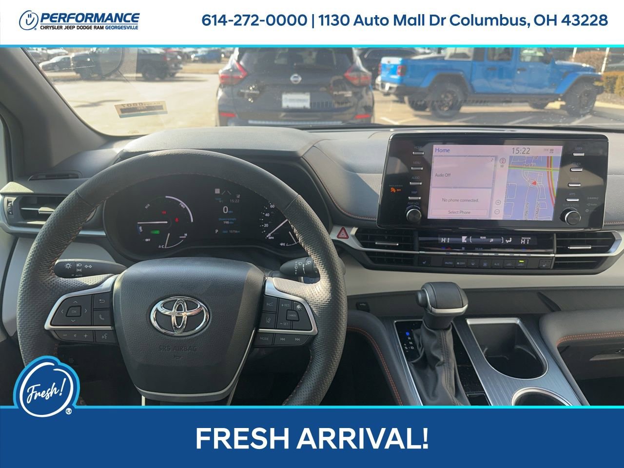 Used 2024 Toyota Sienna XSE image 26