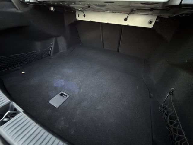 Used 2015 Mercedes-Benz C 300 4MATIC Sedan image 29