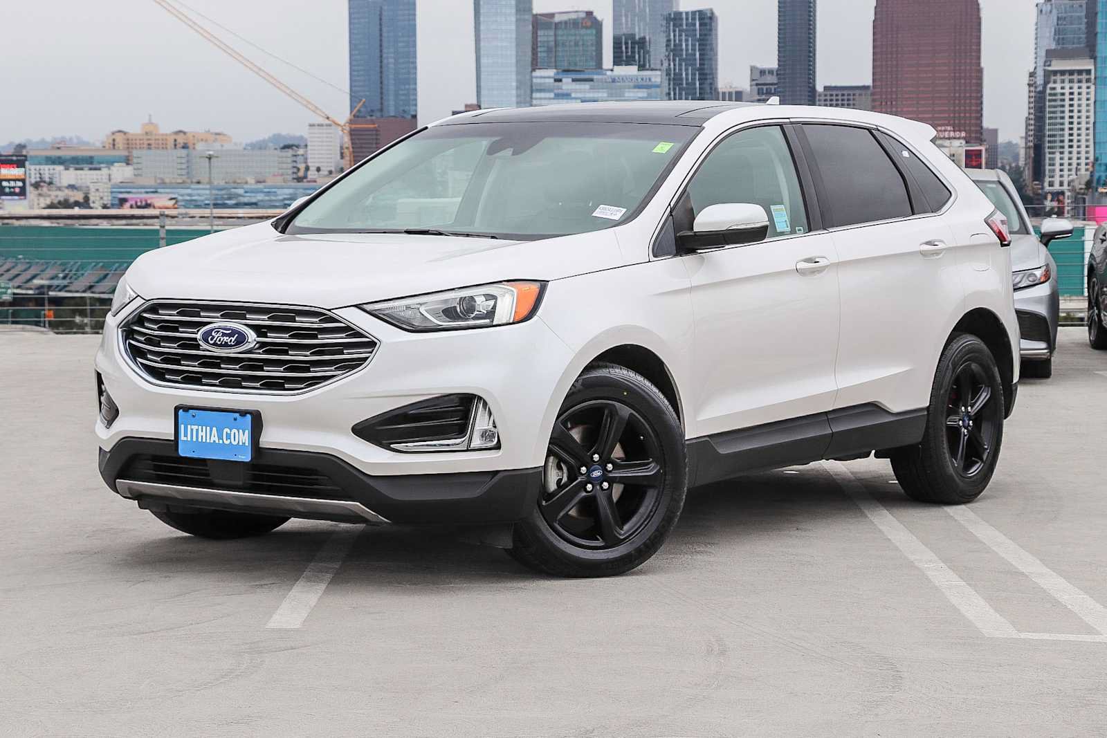 Used 2019 Ford Edge SEL w/ Equipment Group 201A FWD image 1