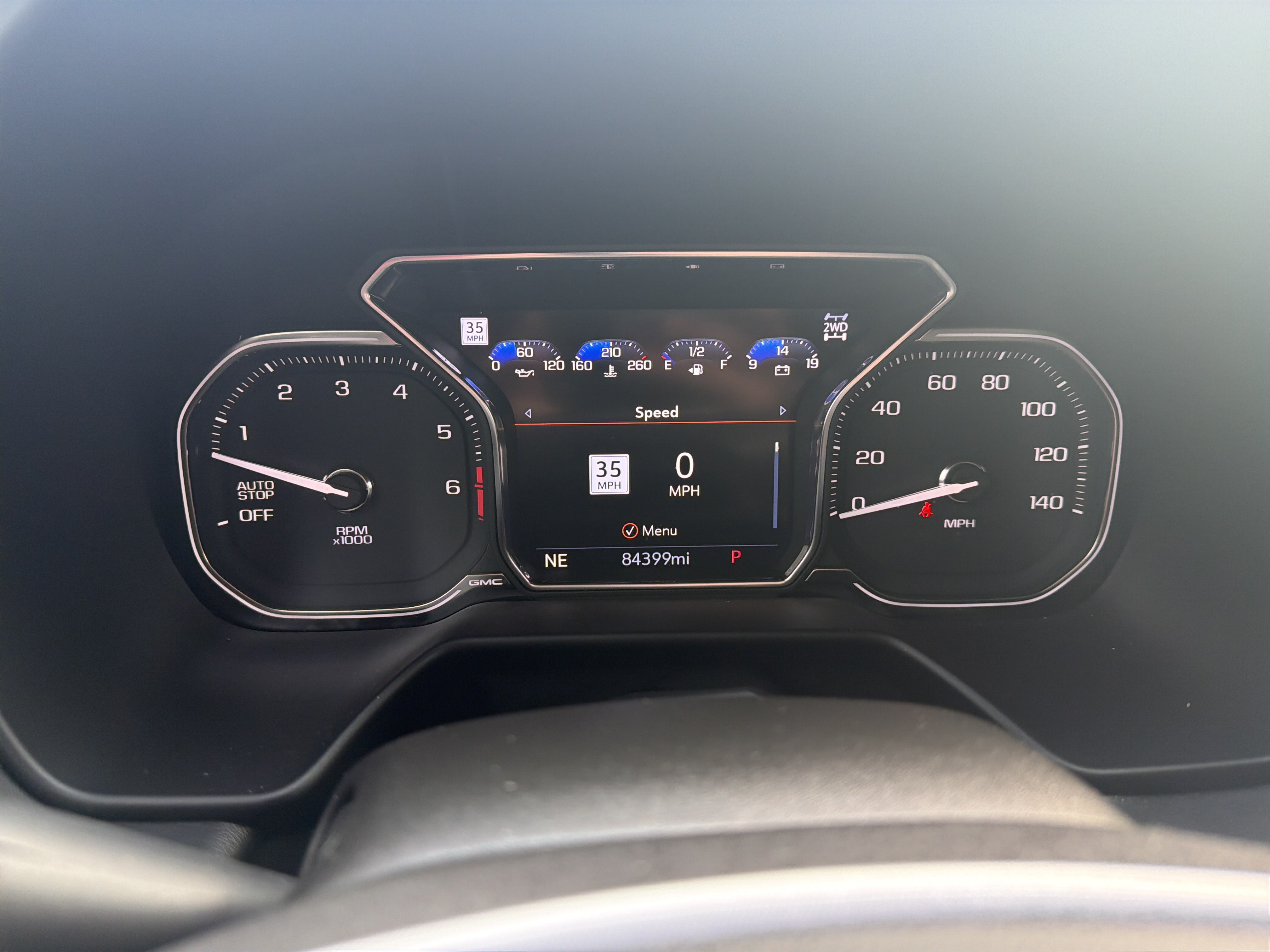 Used 2021 GMC Yukon SLT w/ SLT Premium Package AWD/4WD image 27