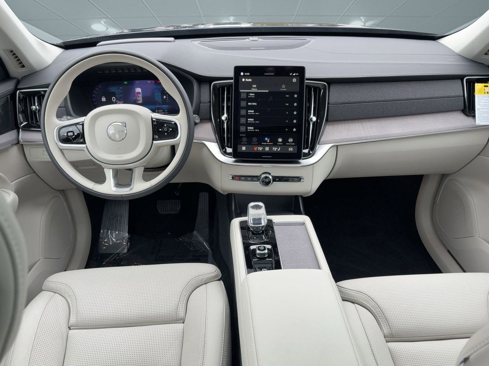 New 2026 Volvo XC90 T8 Ultra w/ Protection Package Premier image 15