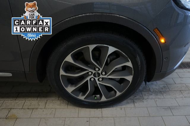 Used 2022 Lincoln Nautilus Reserve image 16