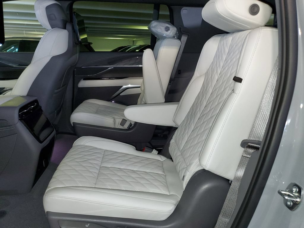 New 2026 Cadillac Escalade IQL Luxury AWD/4WD image 11