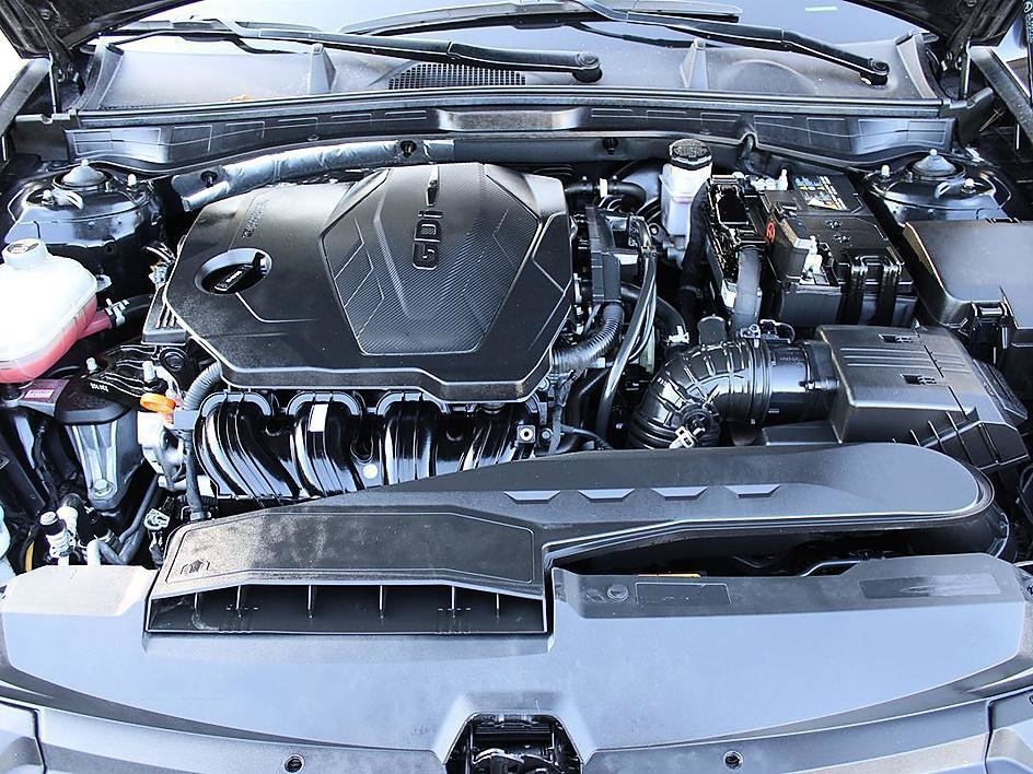 Used 2023 Hyundai Sonata SE FWD image 15