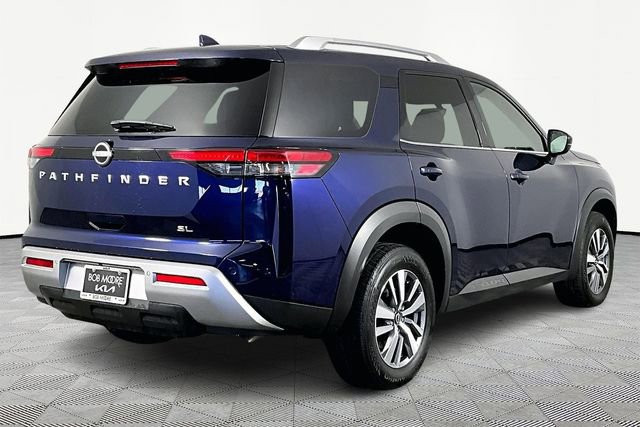 Used 2025 Nissan Pathfinder SL image 6