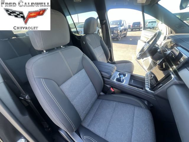 Used 2025 GMC Acadia Elevation image 27