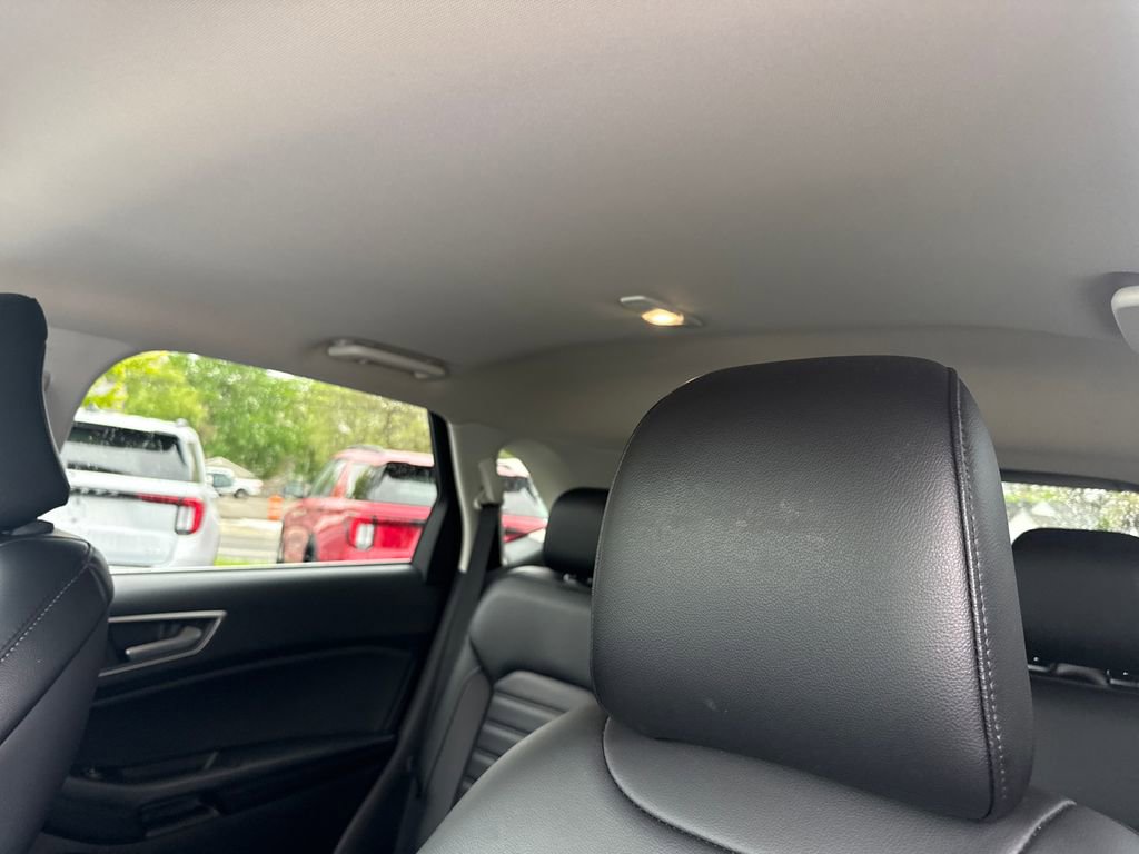 Used 2024 Ford Edge SEL w/ Convenience Package AWD/4WD image 24