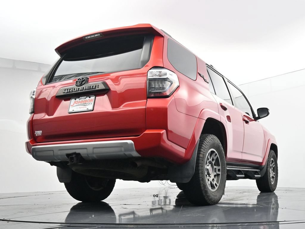 Used 2020 Toyota 4Runner TRD Off-Road Premium w/ Moonroof Package AWD/4WD image 33