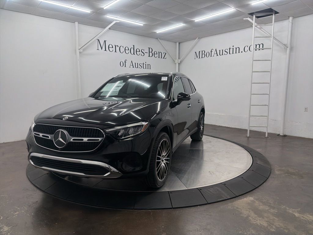 New 2026 Mercedes-Benz GLC 300 image 3