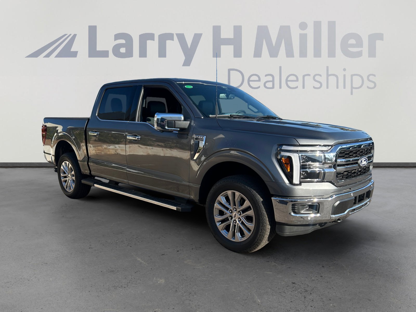 New 2025 Ford F150 Lariat w/ Equipment Group 501A Mid image 7