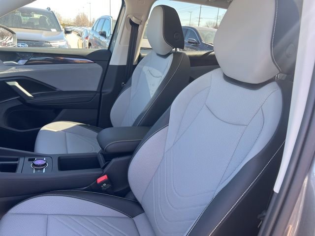 New 2026 Volkswagen Tiguan SE AWD/4WD image 6