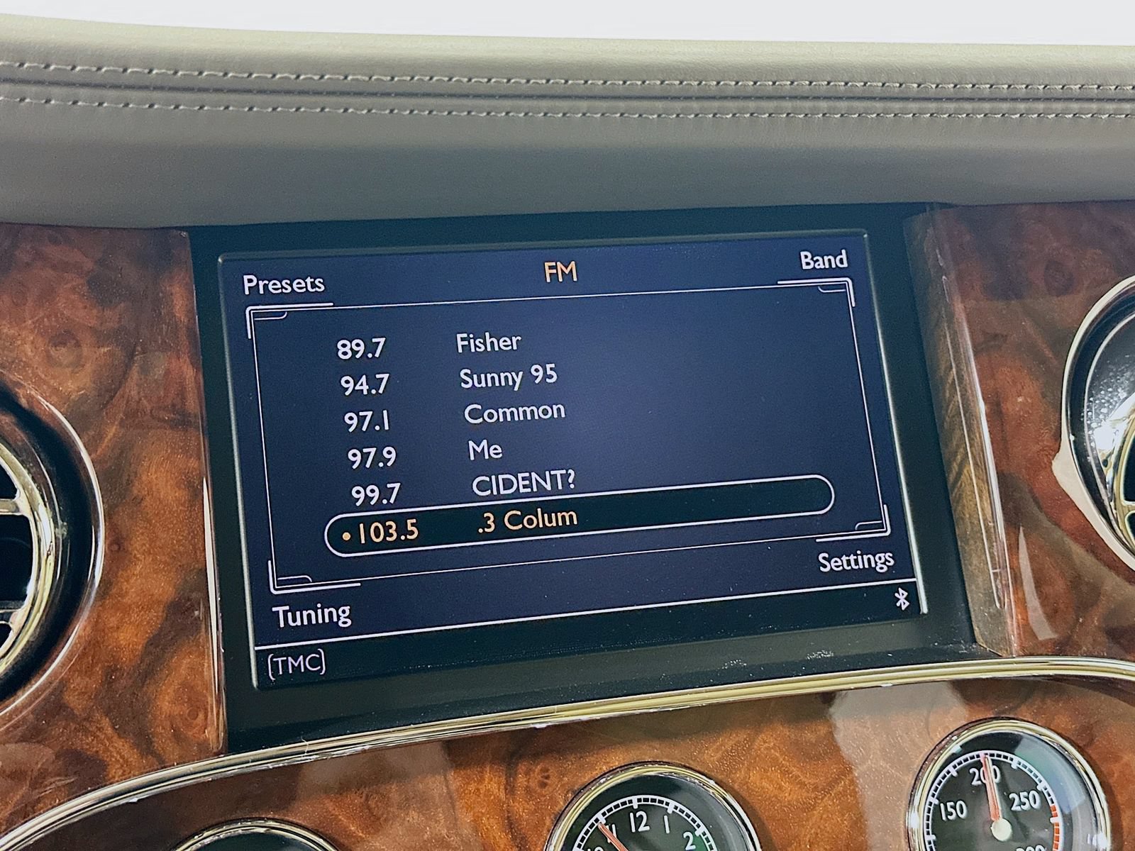 Used 2011 Bentley Mulsanne RWD image 18