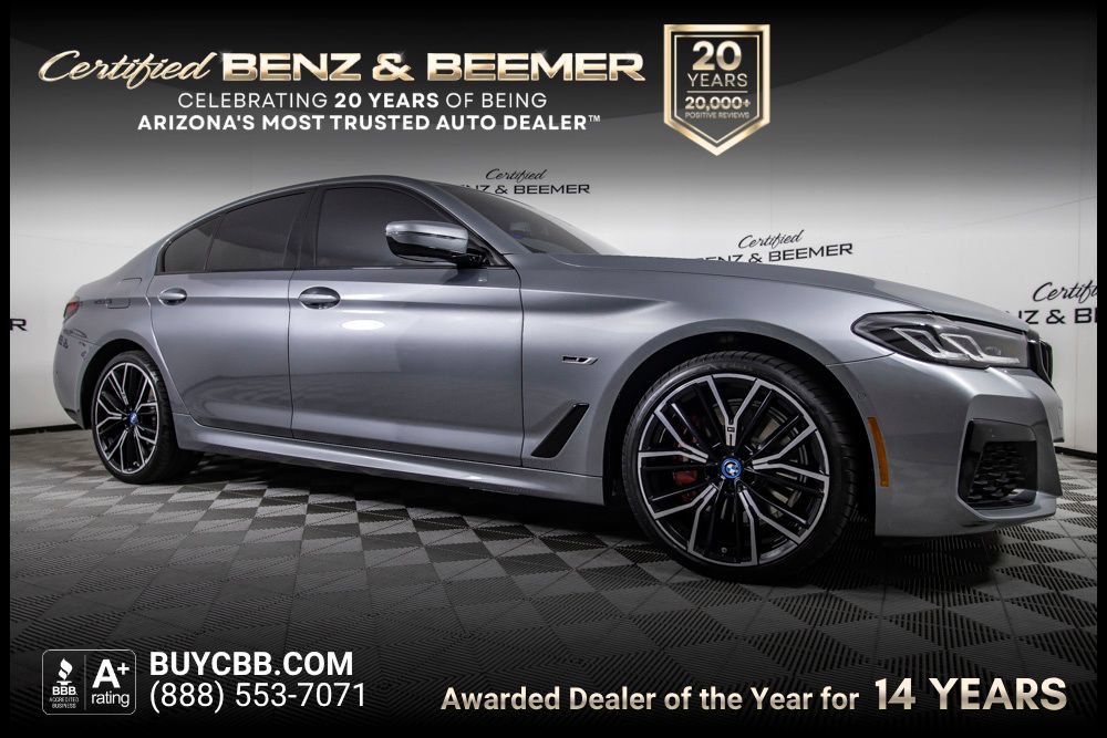 Used 2023 BMW 530e w/ M Sport Package RWD image 1