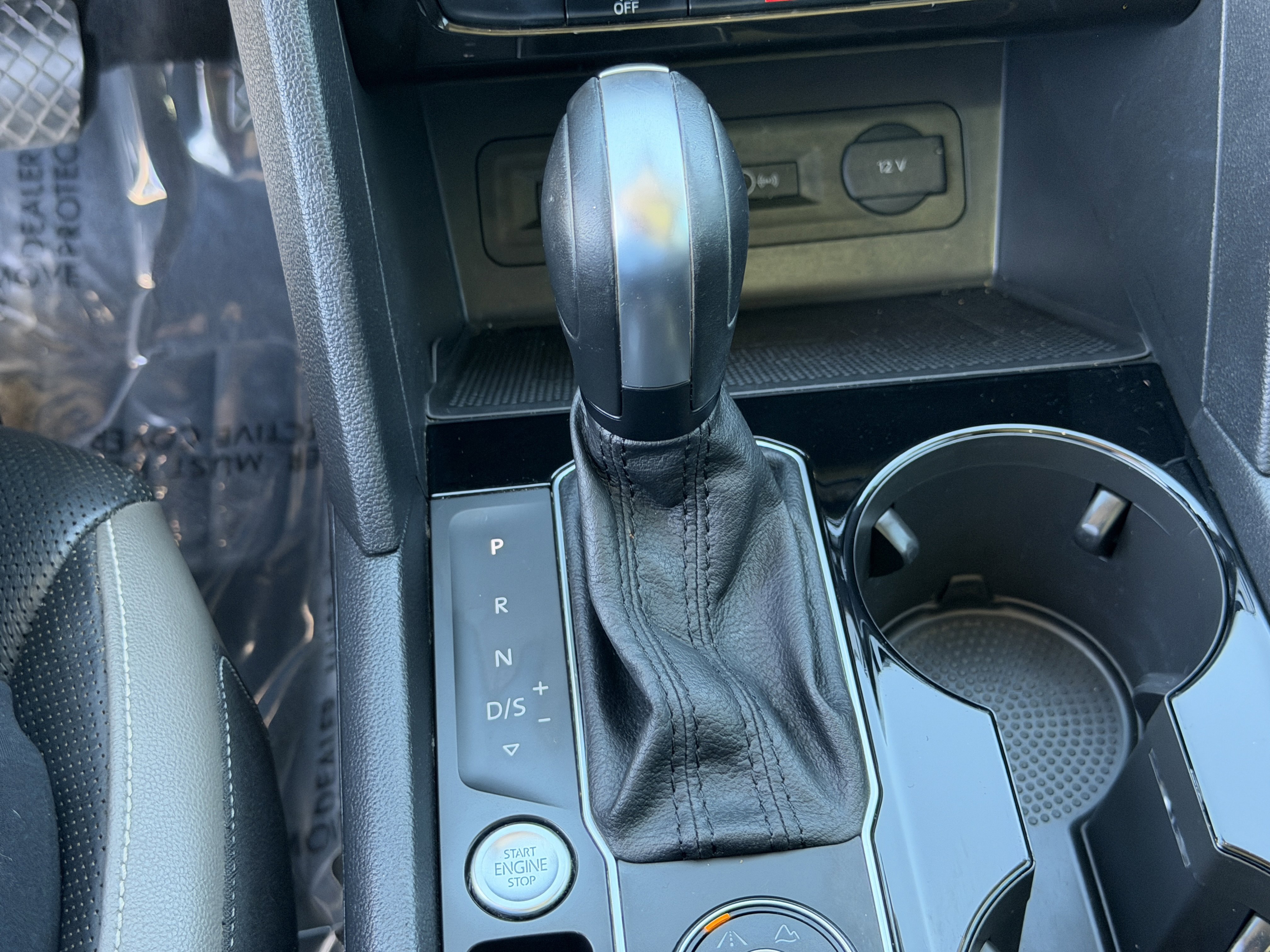 Used 2021 Volkswagen Atlas SEL Premium image 24