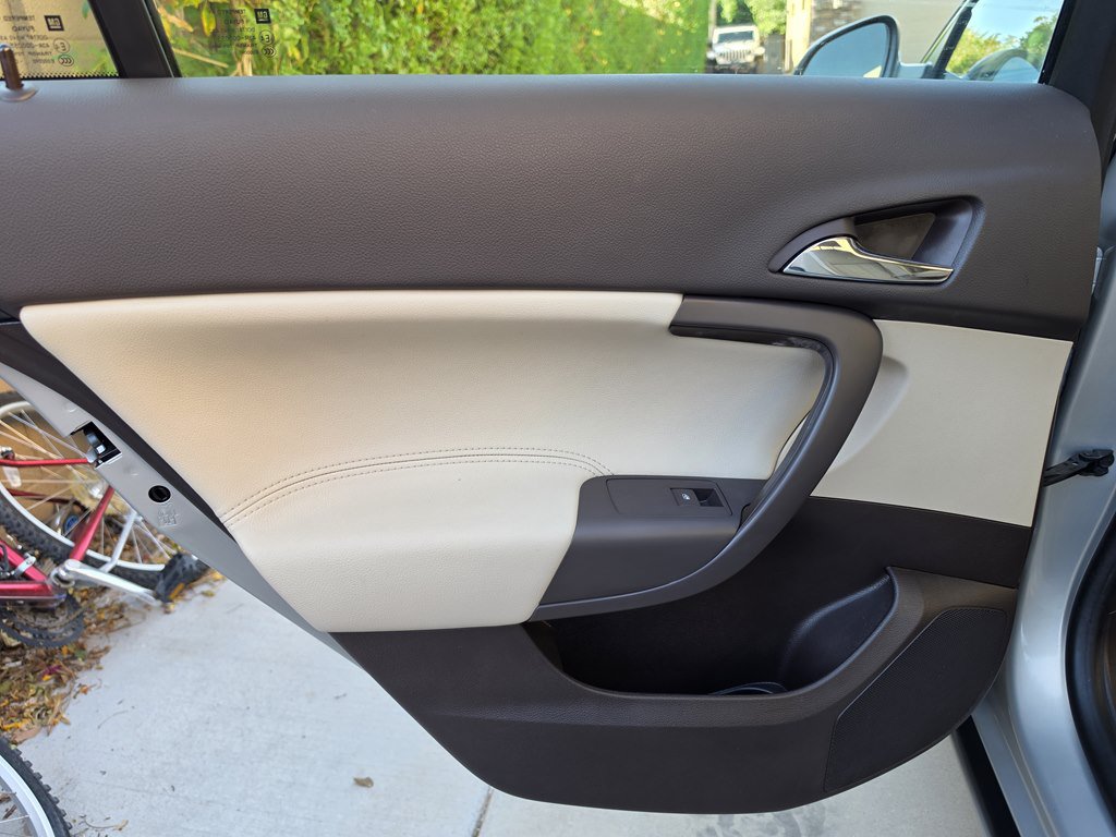Used 2011 Buick Regal CXL w/ RL3 Preferred Equipment Group FWD image 35