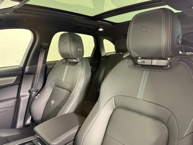 New 2026 Jaguar F-PACE R-Dynamic S AWD/4WD image 6