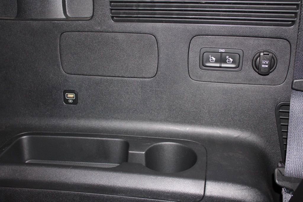 Used 2023 Kia Sorento S w/ Panoramic Sunroof Package FWD image 41