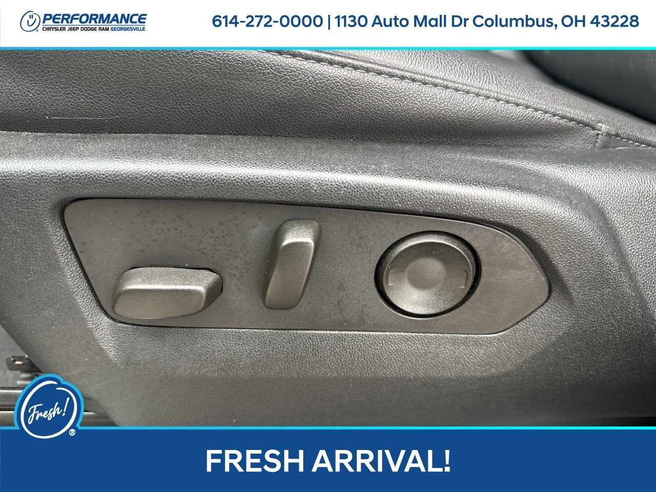 Used 2023 Chevrolet Suburban LT image 13