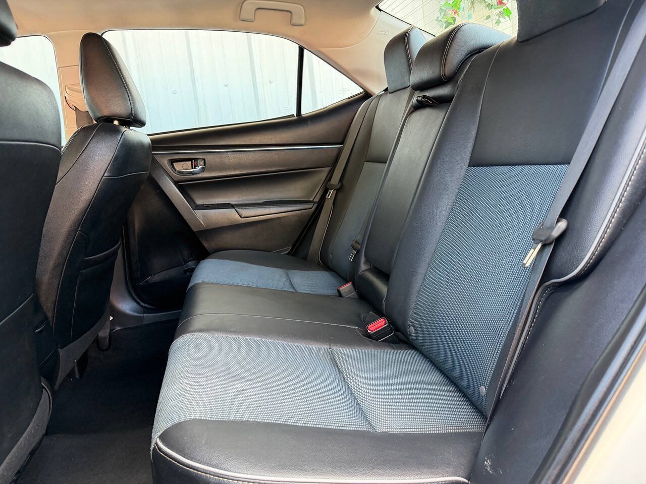 Used 2015 Toyota Corolla S FWD image 19