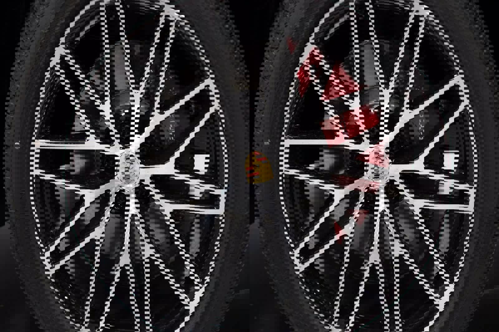 Certified 2025 Porsche Macan S image 11