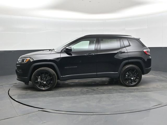 New 2026 Jeep Compass Latitude image 7