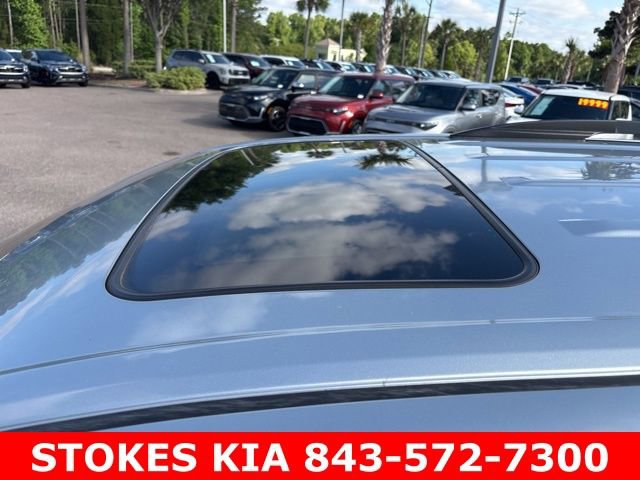 Used 2015 Toyota Sienna XLE Premium FWD image 9