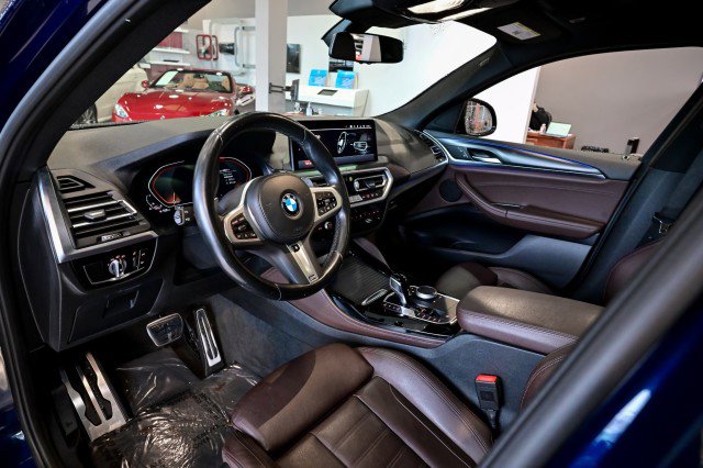 Used 2022 BMW X4 xDrive30i w/ M Sport Package image 17