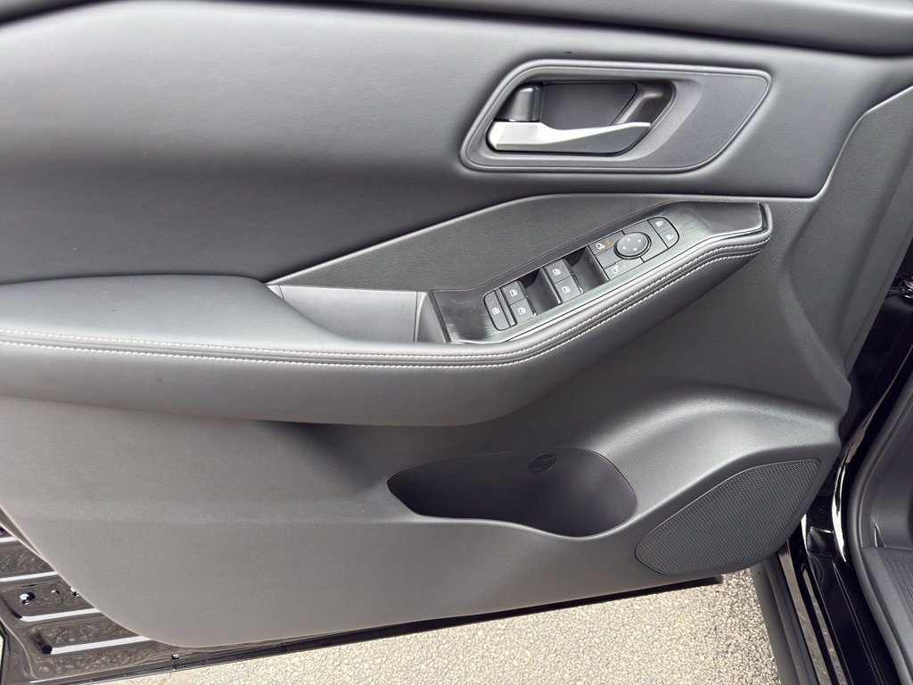 New 2026 Nissan Rogue SV image 13