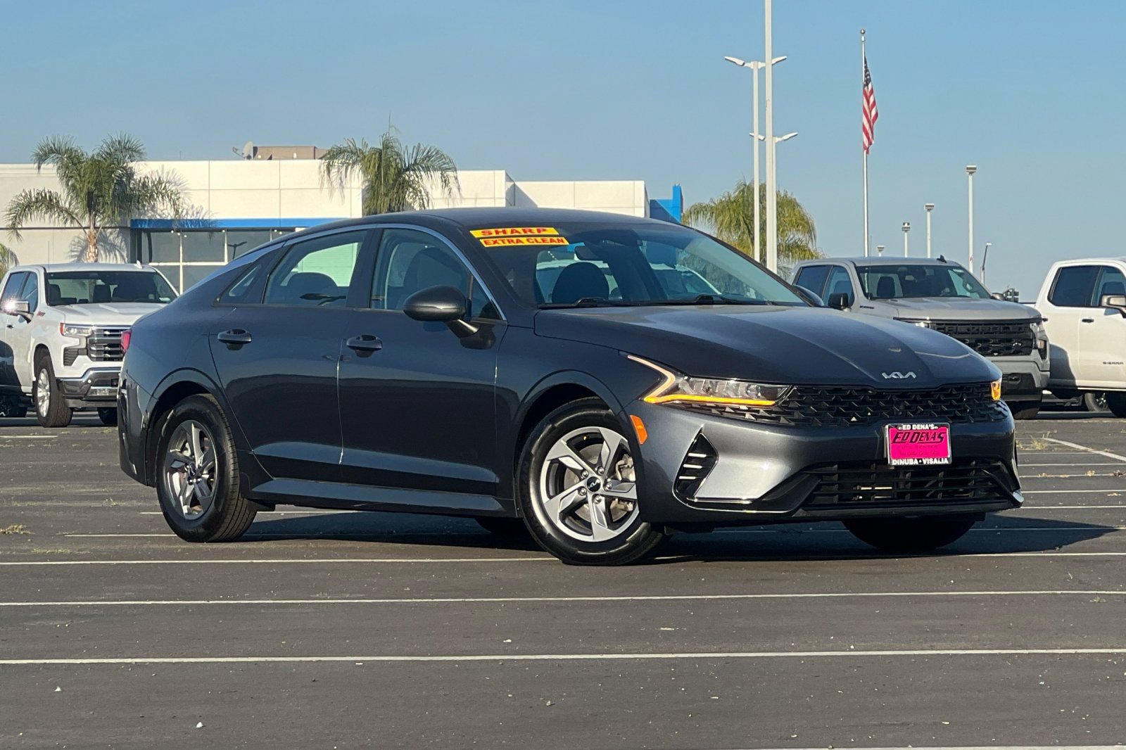 Used 2023 Kia K5 LXS FWD image 2
