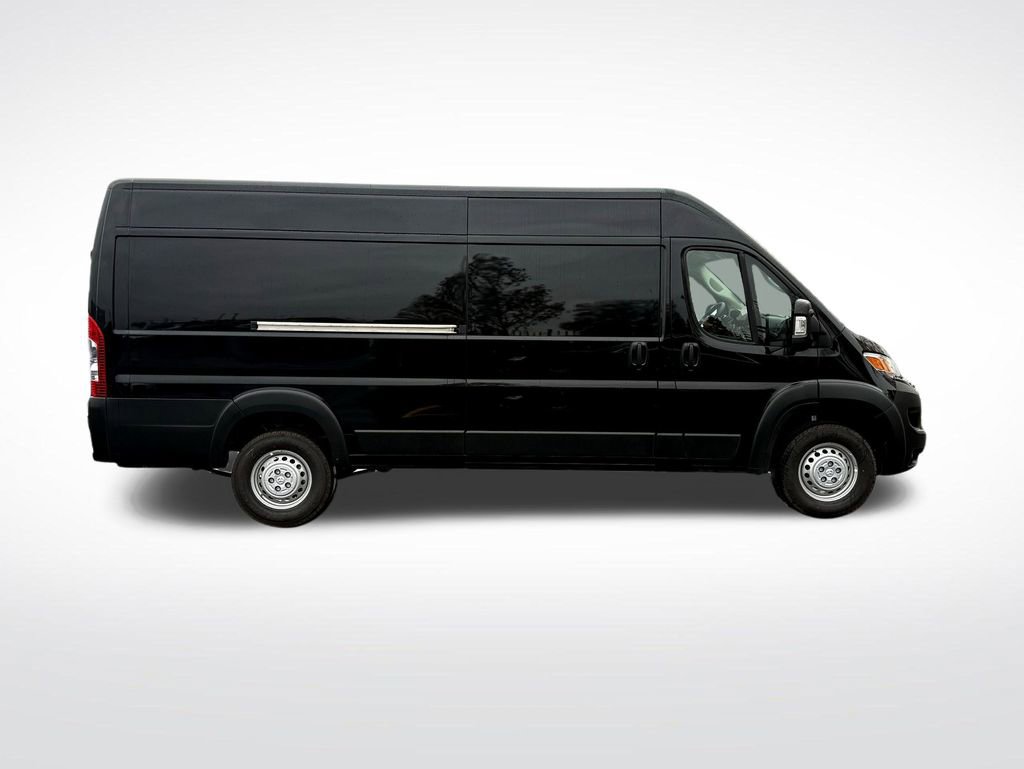 New 2026 RAM ProMaster 3500 w/ Premium Convenience Group image 9
