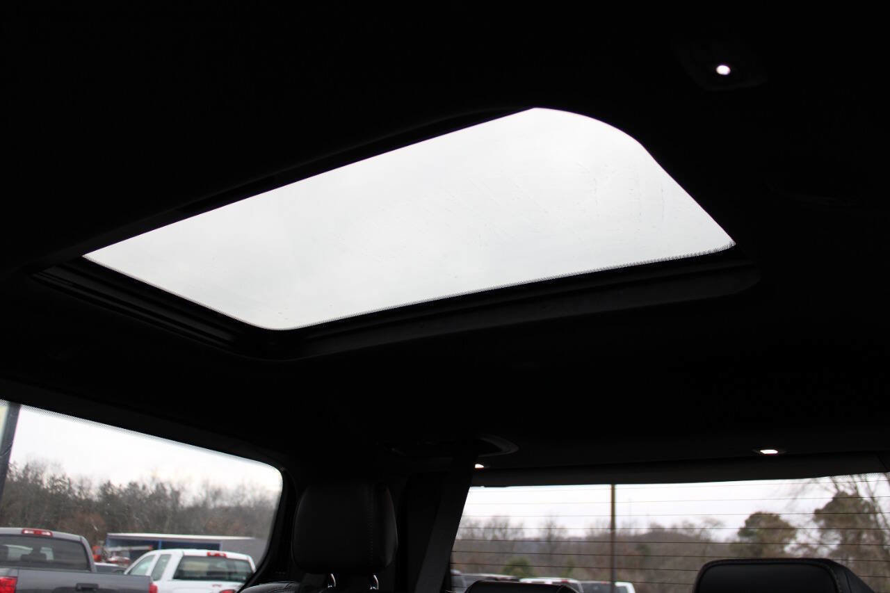 Used 2022 Jeep Wagoneer Series III w/ Premium Group I image 45