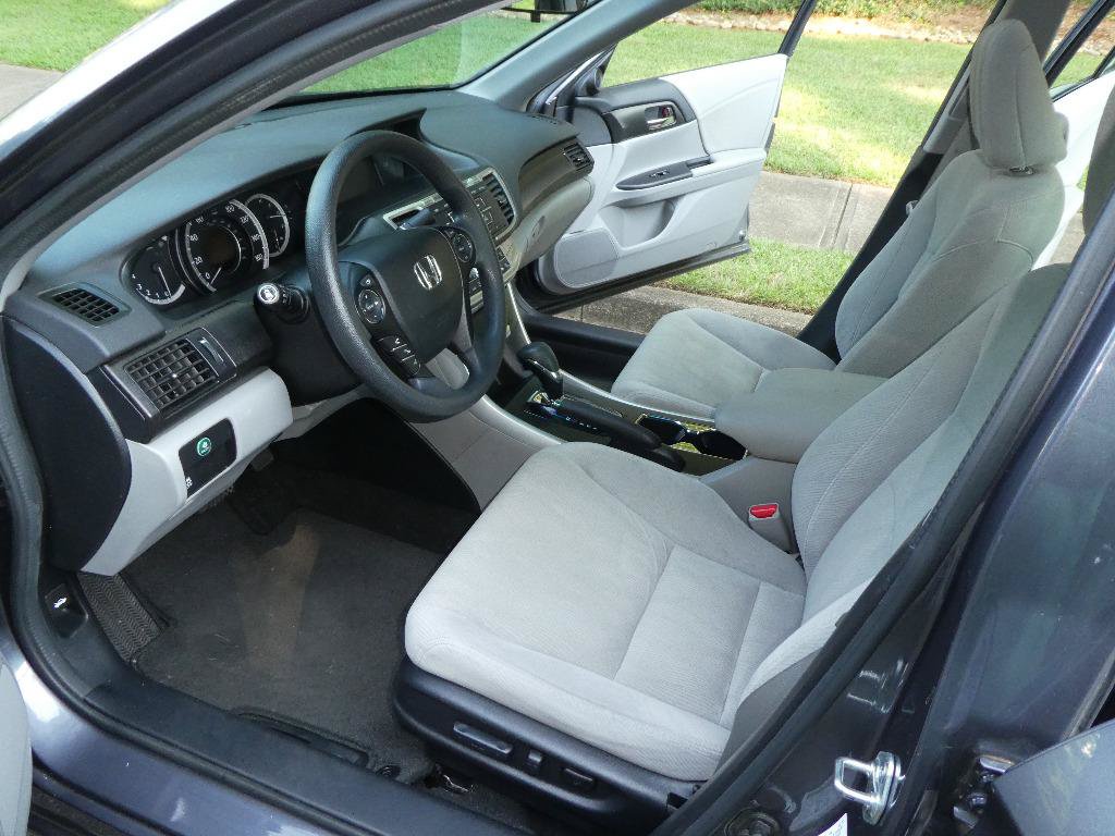 Used 2013 Honda Accord EX image 4