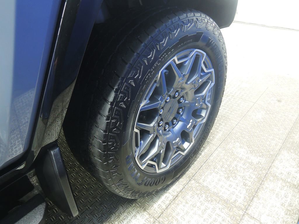 Used 2024 GMC Hummer EV 3X w/ LPO, Illumination Package AWD/4WD image 47