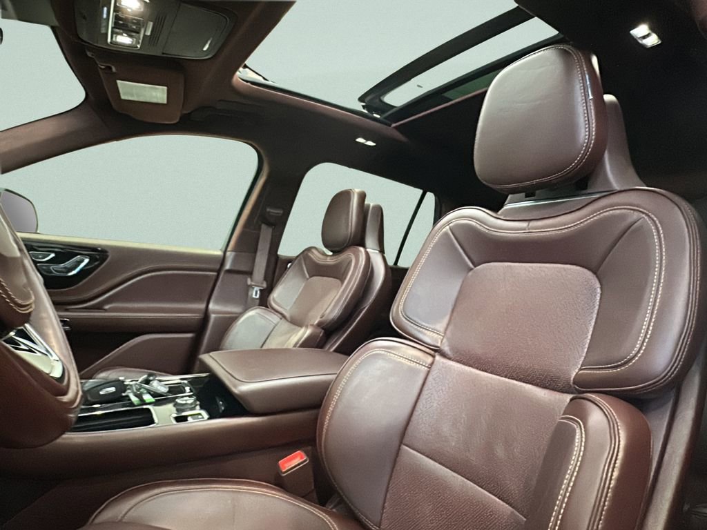 Used 2022 Lincoln Aviator Black Label Grand Touring image 8