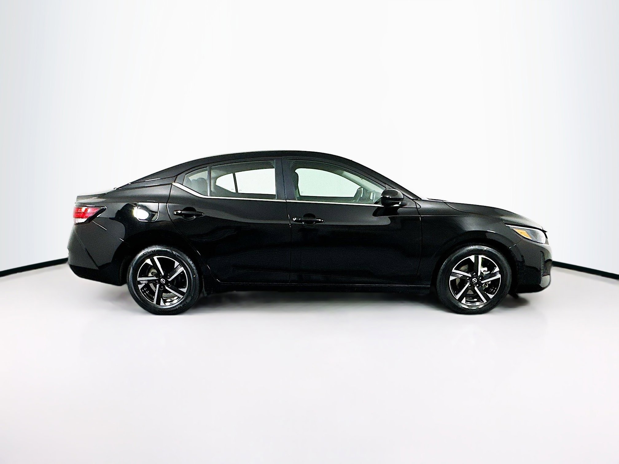 Used 2024 Nissan Sentra SV image 10