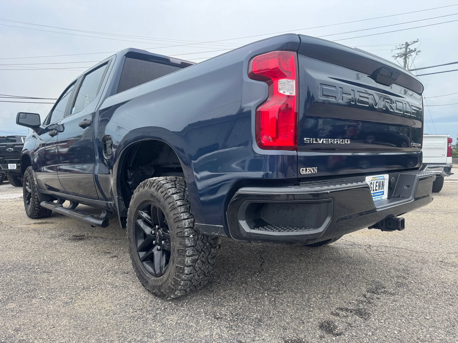 Used 2021 Chevrolet Silverado 1500 Custom Trail Boss AWD/4WD image 4