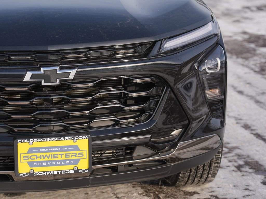 Used 2024 Chevrolet Trax ACTIV w/ Driver Confidence Package image 9