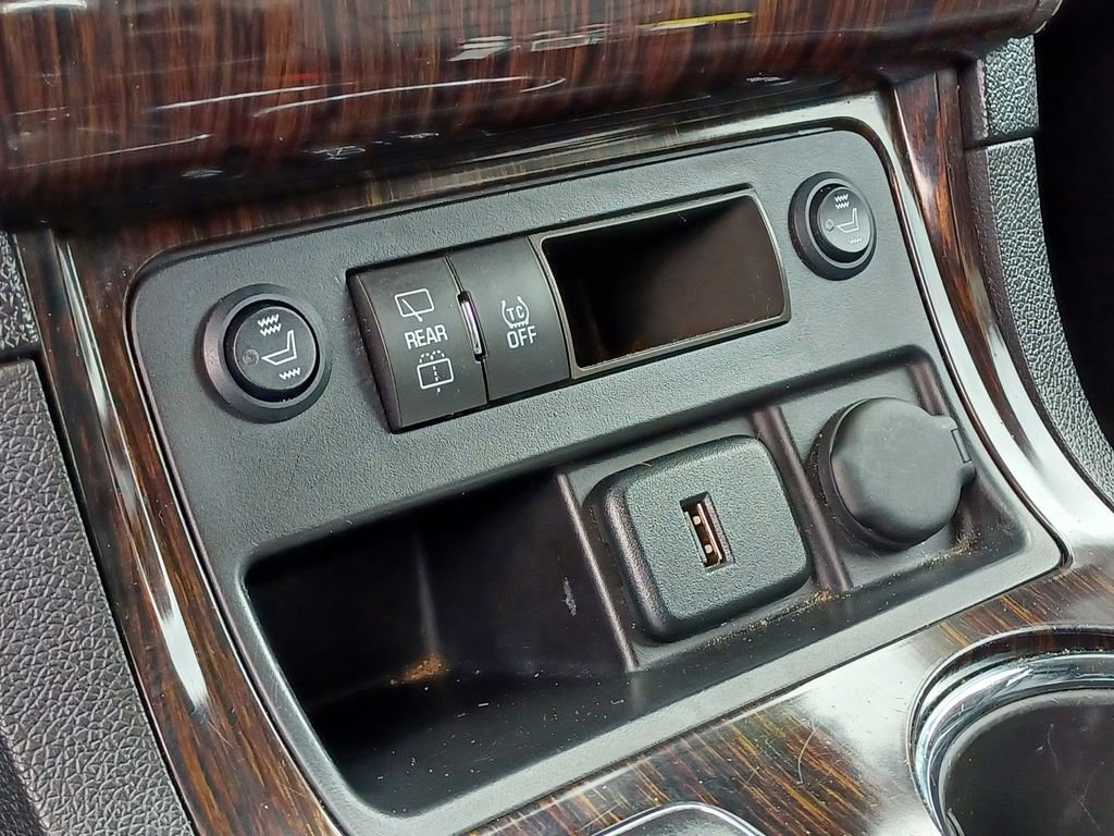 Used 2015 Chevrolet Traverse LT AWD/4WD image 23