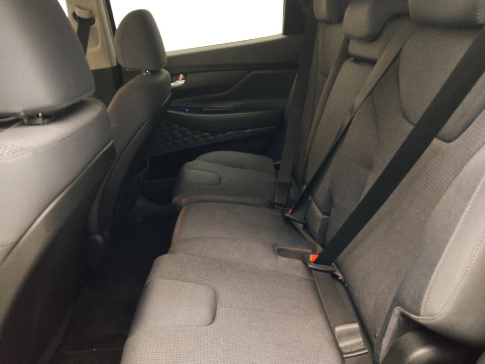 Used 2019 Hyundai Santa Fe SEL FWD image 18